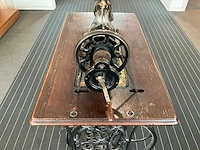 Singer naaimachine v.v. voetpedaal - afbeelding 4 van  7
