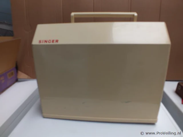 Singer naaimachine - afbeelding 3 van  3