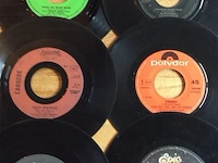Singles divers ( zonder hoes ) - afbeelding 2 van  3