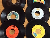 Singles divers ( zonder hoes ) - afbeelding 3 van  3