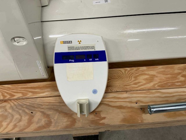 Sirona - orthophos xg 3 - digitaal tandheelkundig panoramisch röntgen opg - afbeelding 3 van  4