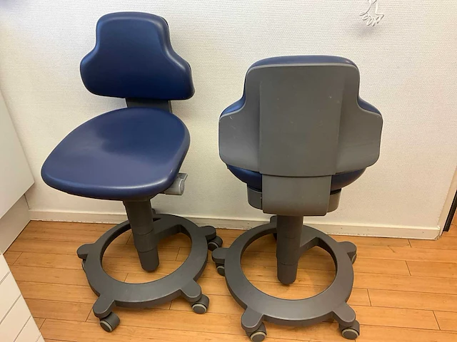 Sirona 37203 tabouret (2x) - afbeelding 2 van  5