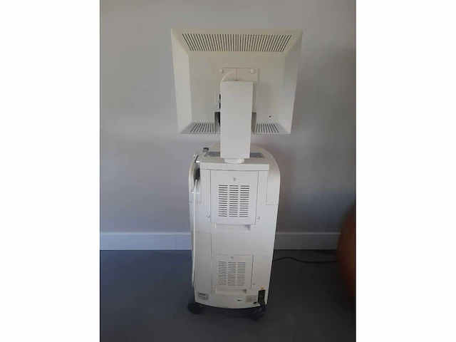 Sirona ac bluecam 6212166 - cerec - interorale scanner - 2011 - afbeelding 2 van  5