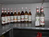 Siroop monin in negen volle en 14 aangebroken flessen. - afbeelding 2 van  2