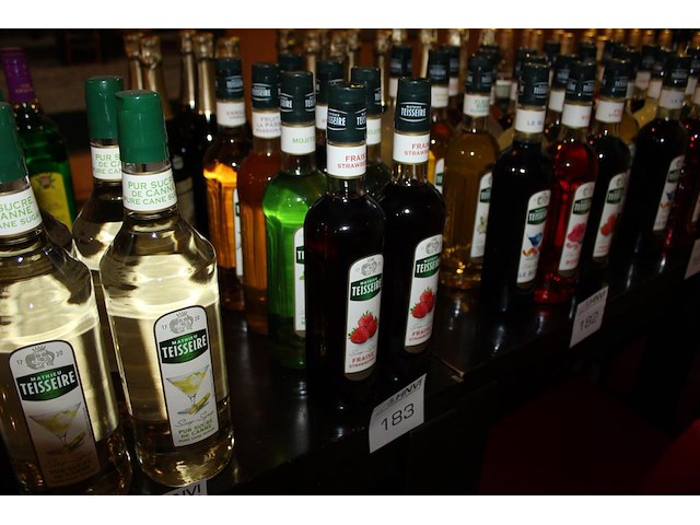 Siroop teisseire in diverse smaken 8 flessen. - afbeelding 2 van  2