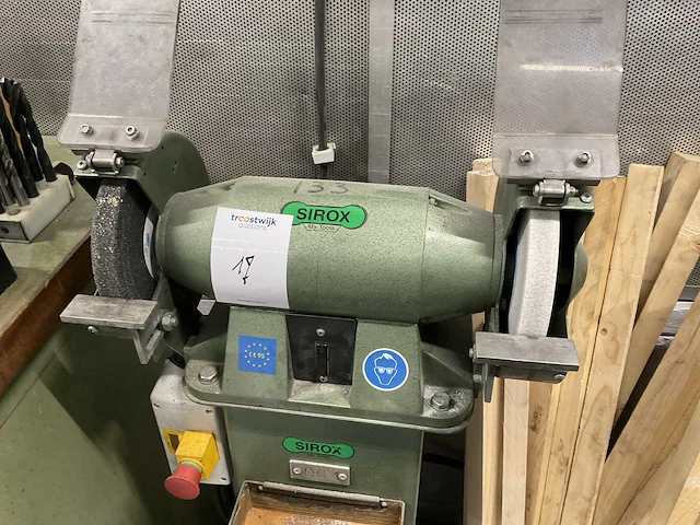 Sirox sid200 werkbankslijpmachine - afbeelding 1 van  4
