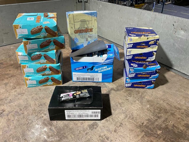 Sis, maurten, amacx, extran, mars, change energie repen, snoep, sportdrank - afbeelding 10 van  12