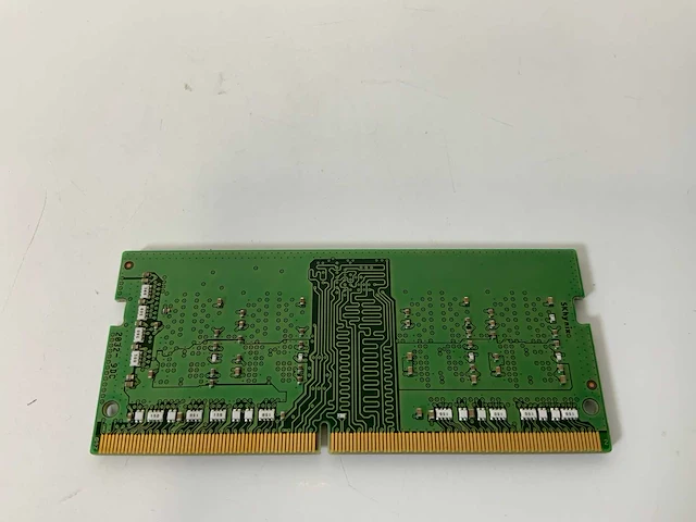 Sk hynix (hma851s6djr6n), 4gb 1rx16 pc4 - 2666v memory ram (40x) - afbeelding 7 van  7