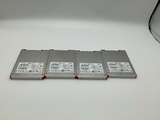 Sk hynix ssd 128 gb harde schijf (4x) - afbeelding 2 van  3