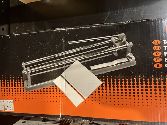 Skandia tegelsnijmachine 40 cm - afbeelding 1 van  2