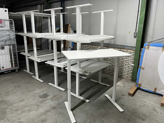Skarsta - zit/sta slinger bureau 120x70 (16x) - afbeelding 1 van  11