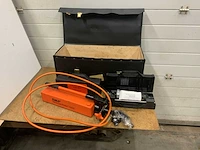 Skf 729122 handpomp t.b.v. smeersysteem - afbeelding 1 van  12