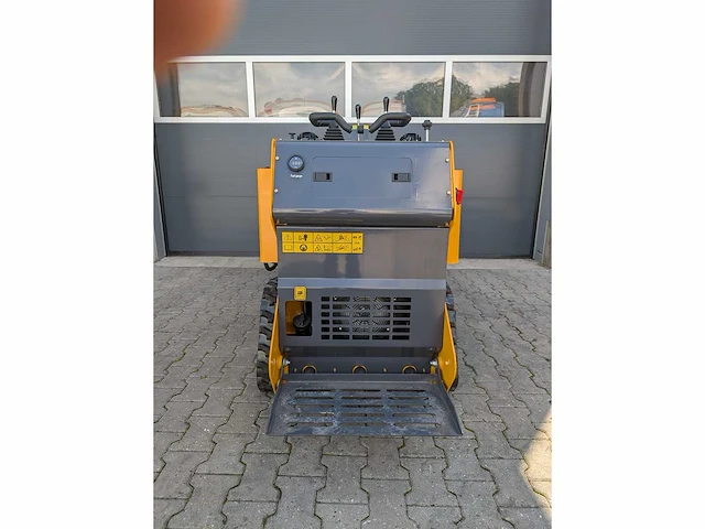 Skidster - 25pk - 2 cilinder - puinbak en grondbak - shovel - afbeelding 5 van  9