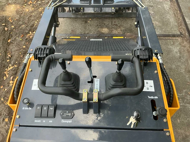 Skidster shovel - afbeelding 7 van  17