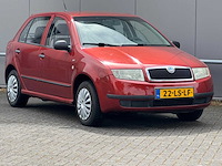 Skoda - 2003 - fabia - 1.4 ambiente - 22-ls-lf - afbeelding 2 van  9