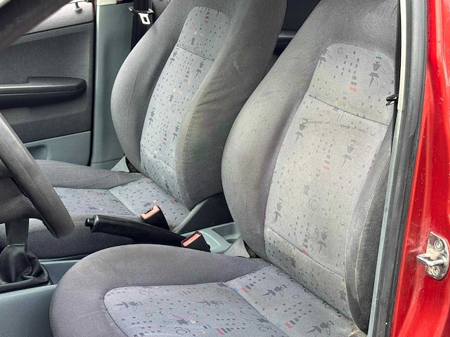 Skoda - 2003 - fabia - 1.4 ambiente - 22-ls-lf - afbeelding 9 van  9