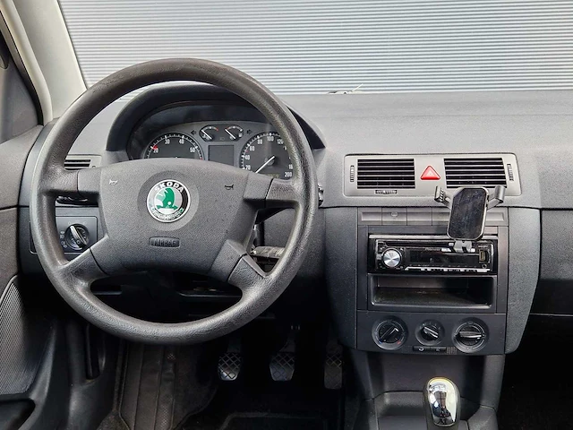 Skoda - 2003 - fabia combi - 1.4-16v creation - 85-lr-lh - afbeelding 4 van  19