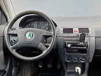 Skoda - 2003 - fabia combi - 1.4-16v creation - 85-lr-lh - afbeelding 4 van  19