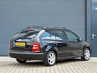 Skoda - 2003 - fabia combi - 1.4-16v creation - 85-lr-lh - afbeelding 15 van  19