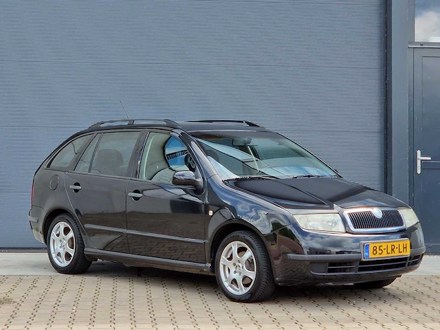 Skoda - 2003 - fabia combi - 1.4-16v creation - 85-lr-lh - afbeelding 17 van  19