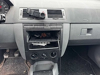 Skoda - 2004 - fabia combi - 1.4-16v tour de fr. - 86-pp-xr - afbeelding 10 van  10