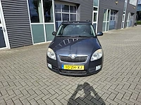 Skoda - 2008 - fabia combi - 1.6-16v sport - 10-zh-xj - afbeelding 5 van  12