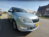 Skoda - 2010 - fabia combi - 1.2 tdi greenline - 02-nhn-4 - afbeelding 7 van  14