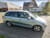 Skoda - 2010 - fabia combi - 1.2 tdi greenline - 02-nhn-4 - afbeelding 9 van  14