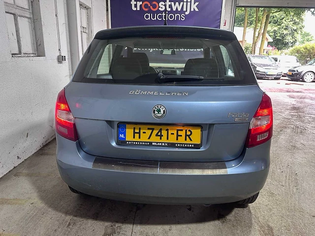 Skoda - fabia - 1.2 classic - h-741-fr - afbeelding 13 van  18