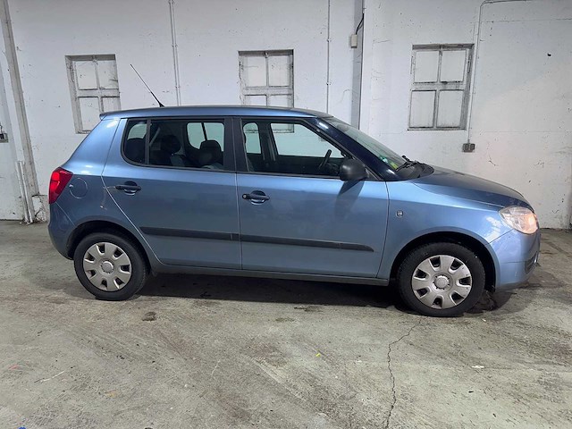 Skoda - fabia - 1.2 classic - h-741-fr - afbeelding 14 van  16