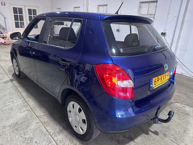 Skoda - fabia - 1.2 drive - 69-kvx-4 - afbeelding 11 van  17