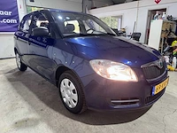 Skoda - fabia - 1.2 drive - 69-kvx-4 - afbeelding 14 van  17