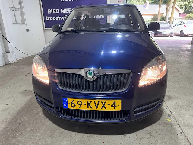 Skoda - fabia - 1.2 drive - 69-kvx-4 - afbeelding 15 van  17