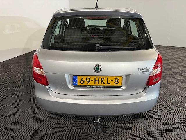 Skoda - fabia - 1.2 plus, 69-hkl-8 - afbeelding 7 van  13