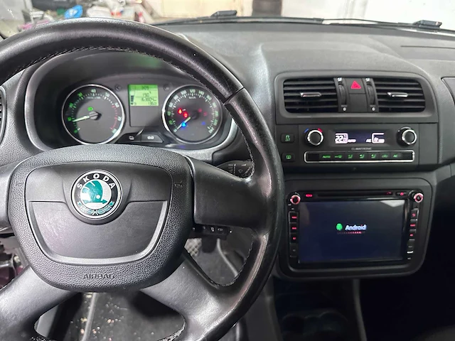 Skoda - fabia - 1.2 tsi ambition - car - afbeelding 10 van  22