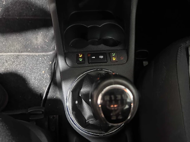 Skoda - fabia - 1.2 tsi ambition - car - afbeelding 16 van  22