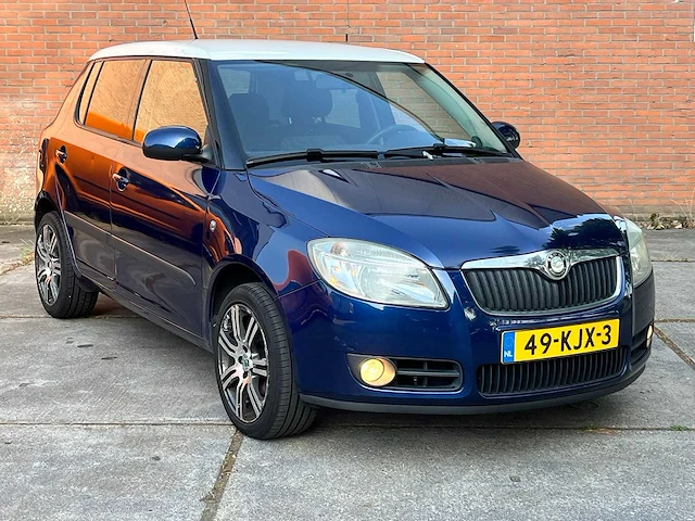 Skoda - fabia - 1.4-16v tour pro, 49-kjx-3 - afbeelding 17 van  23