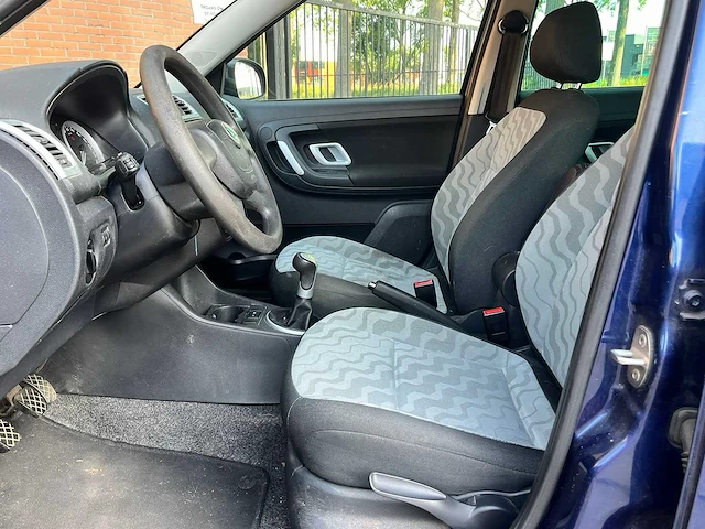 Skoda - fabia - 1.4-16v tour pro, 49-kjx-3 - afbeelding 21 van  23