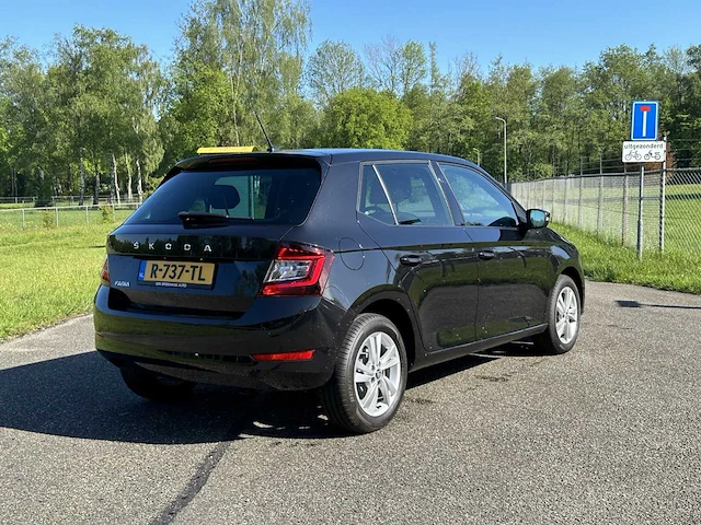 Skoda - fabia - r-737-tl - 2021 - afbeelding 2 van  9