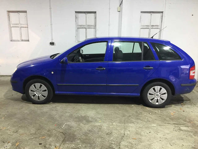 Skoda - fabia combi - 1.2-12v ambiente - 08-xg-kb - afbeelding 12 van  22