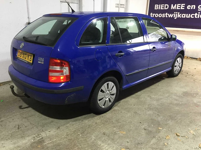 Skoda - fabia combi - 1.2-12v ambiente - 08-xg-kb - afbeelding 18 van  22