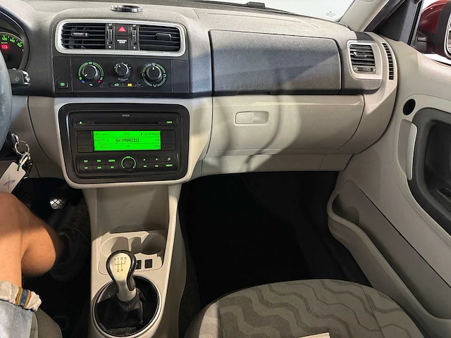 Skoda - fabia combi - 1.2-12v ambiente, 73-hlg-6 - afbeelding 6 van  16