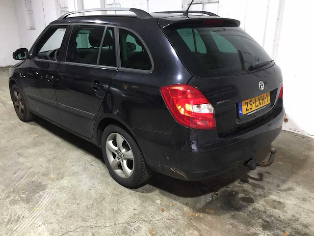 Skoda - fabia combi - 1.2 tdi greenline - 25-lxh-1 - afbeelding 16 van  22