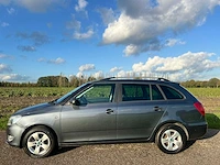 Skoda - fabia combi - 1.2 tsi scout - 9-tft-90 - 2012 - afbeelding 4 van  11