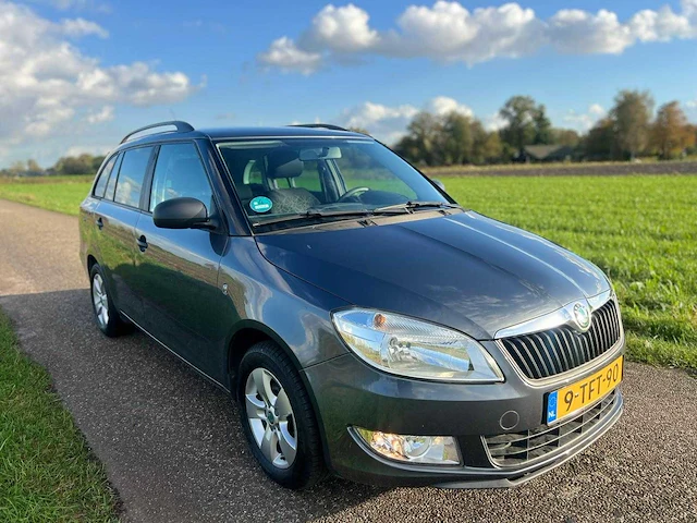 Skoda - fabia combi - 1.2 tsi scout - 9-tft-90 - 2012 - afbeelding 6 van  11