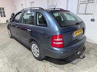 Skoda - fabia combi - 1.4-16v choice - 68-nv-sp - afbeelding 13 van  19