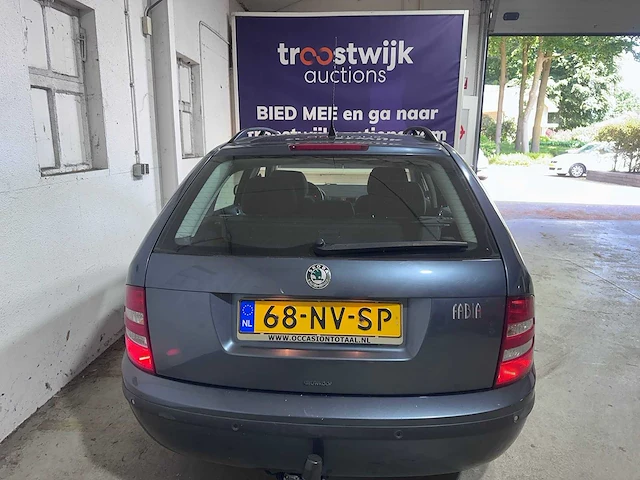 Skoda - fabia combi - 1.4-16v choice - 68-nv-sp - afbeelding 14 van  19