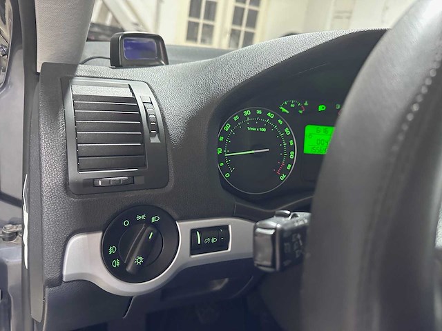 Skoda - octavia - 1.6 ambiente bns - 13-hbp-4 - afbeelding 4 van  21
