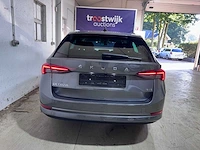 Skoda - octavia - 2.0 tdi - duitse papieren- 20 - afbeelding 19 van  24