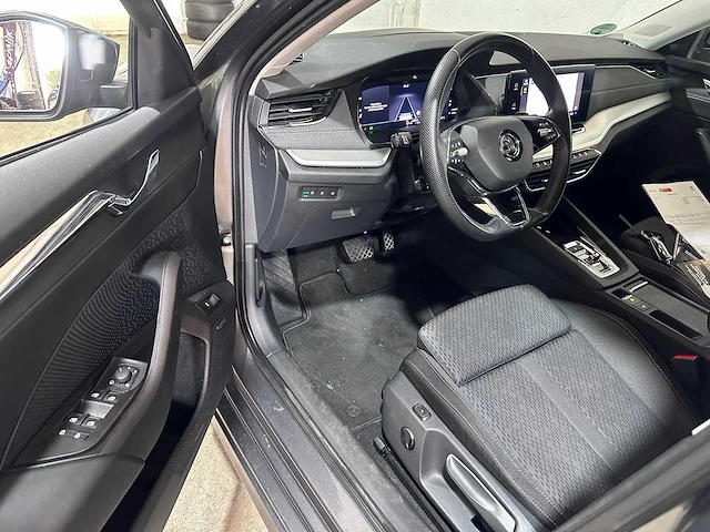 Skoda - octavia - 2.0 tdi - duitse papieren- 20 - afbeelding 24 van  24